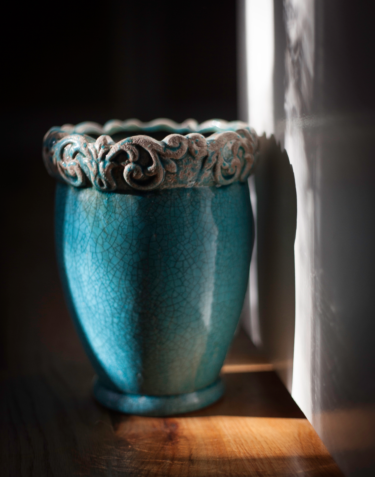 blue-vase.jpg
